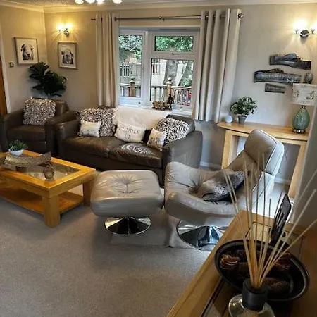 Chalet Happy Days - Windermere
